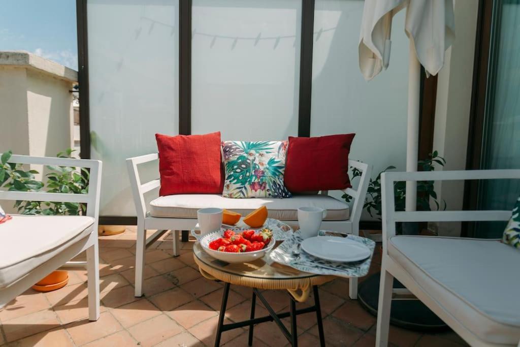 O&L Lumbreras: Bright Duplex With Private Terrace Appartement Sevilla Buitenkant foto