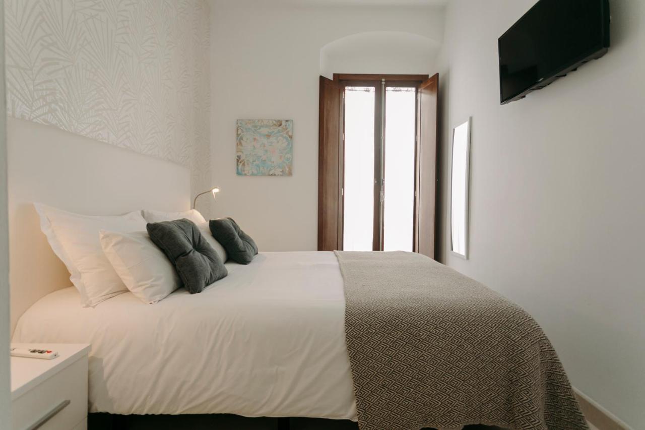 O&L Lumbreras: Bright Duplex With Private Terrace Appartement Sevilla Buitenkant foto